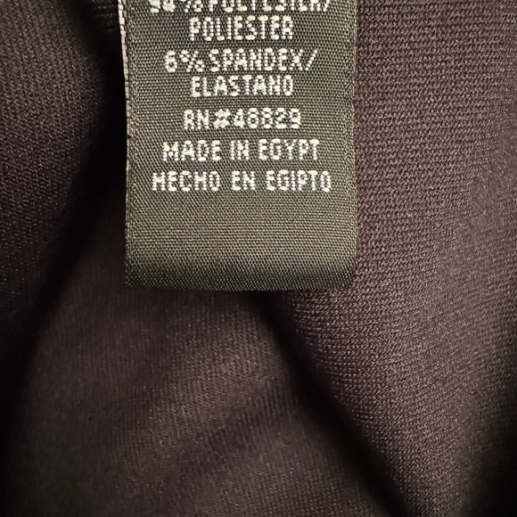 ***Pre-Loved*** Black Peplum Short Sleeve Shirt Size 2X - Picture 3 of 3